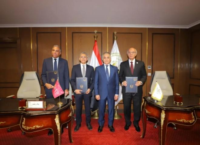 بنك مصر يوقع بروتوكول تعاون مع ”وزارة العدل” بالتعاون مع شركة ”إي فاينانس” لدعم منظومة التحصيل الإلكتروني
