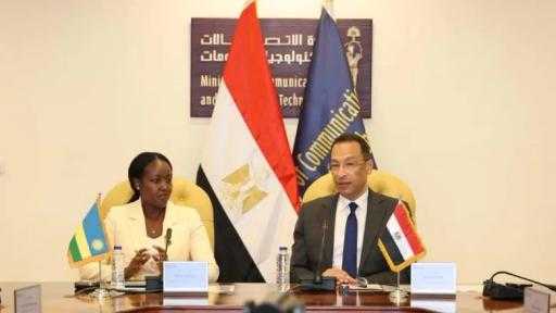 وزير الاتصالات يبحث مع نظيرته الرواندية تعزيز التعاون في التحول الرقمي والذكاء الاصطناعي وبناء القدرات الرقمية