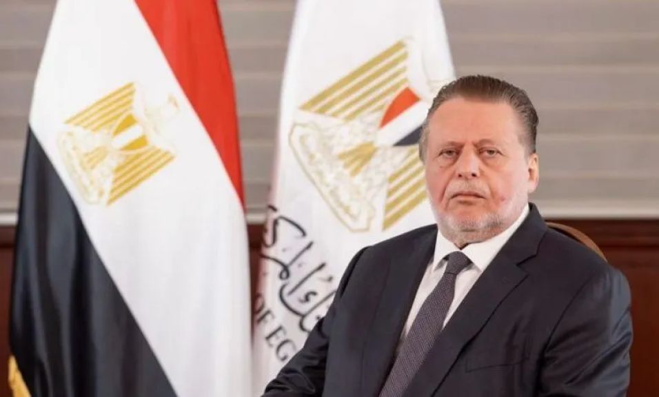 محافظ البنك المركزي المصري يهنئ رئيس الجمهورية بمناسبة الذكرى الثالثة عشرة لثورة الثلاثين من يونيو المجيدة