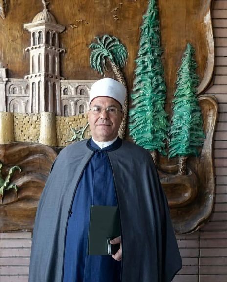 «رموز وأعلام من العسيرات» يسلط الضوء على مسيرة الشيخ عمر مصطفى يونس.. سفير الأزهر في أفريقيا وصاحب رحلة دعوية امتدت 9 سنوات ببوركينا فاسو
