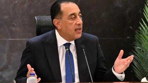 رئيس الوزراء يتابع مشروع مبنى الركاب (4) بمطار القاهرة للوصول إلى 70 مليون راكب سنويًا