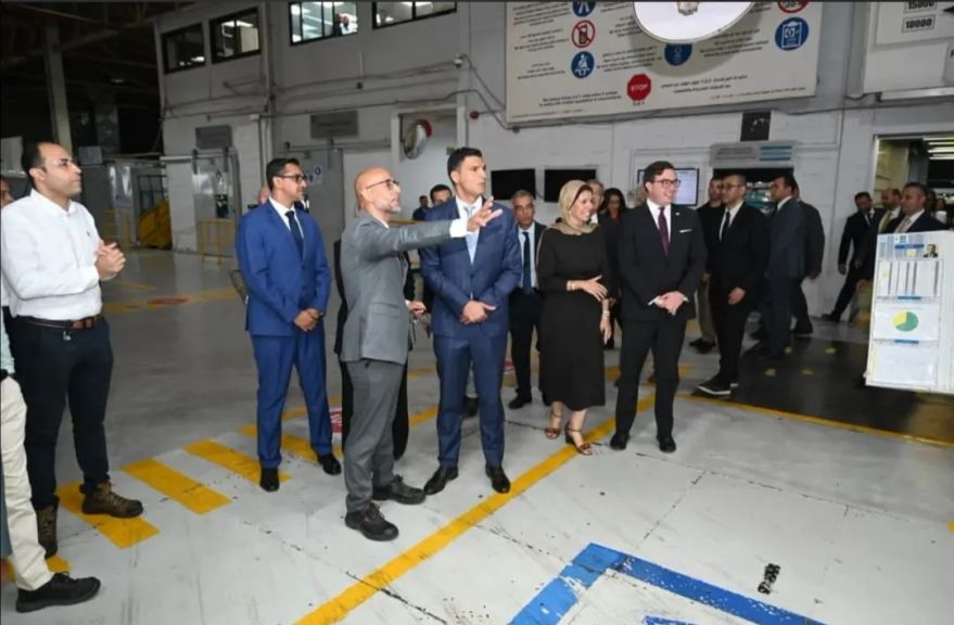 وزير الصناعة يشارك بفعاليات حفل مصنع جنرال موتورز مصر للإعلان عن إتمام إجراءات دخول السيارات إلى السوق المصري