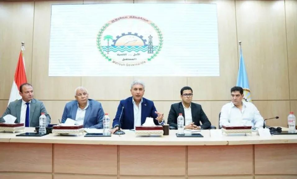 وزير السياحة: إقامة منشآت فندقية جديدة بمطروح