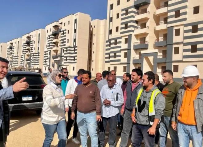 وزيرة الإسكان تتابع مستجدات ملفات العمل والمشروعات بمدينة السويس الجديدة