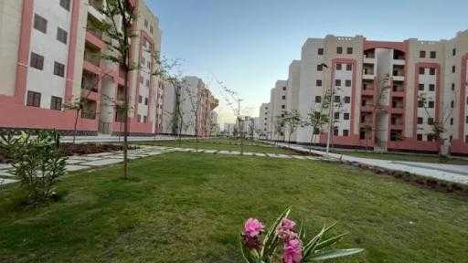 وزيرة الإسكان تتابع تنفيذ مشروعات وخدمات بمدينتي قنا والمنيا الجديدتين