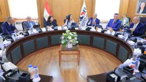 وزيرة التضامن تترأس اجتماع مجلس إدارة بنك ناصر الاجتماعي لمناقشة تعزيز الأداء وتطوير الخدمات المصرفية