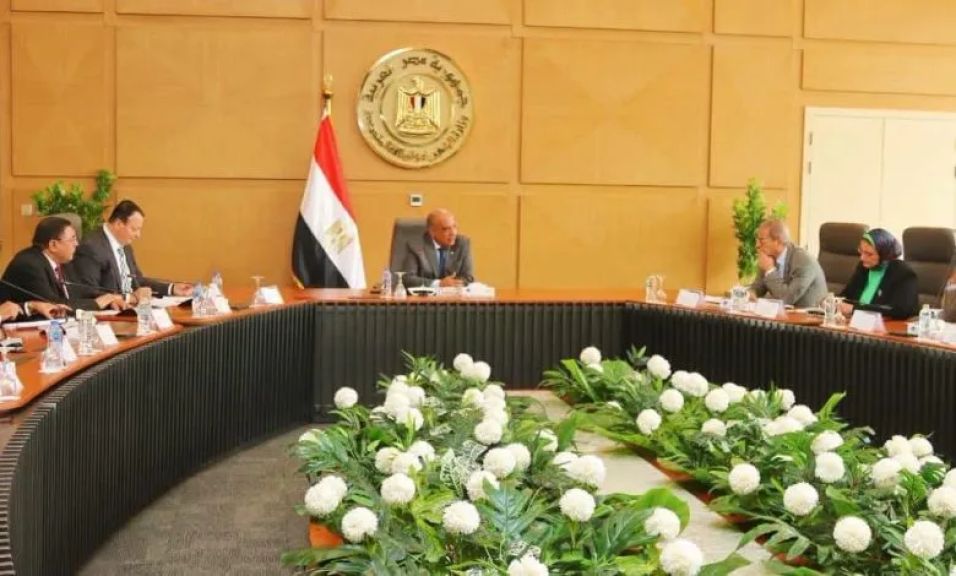 وزير الكهرباء يتابع خطط تأمين الشبكة القومية واستيعاب قدرات الطاقة المتجددة