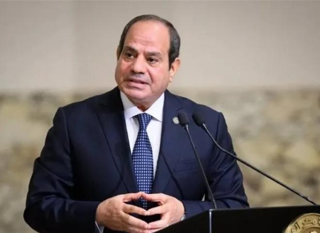 السيسي يبحث مع وزير الدفاع اليوناني تعزيز الشراكة العسكرية ومواجهة التحديات المشتركة