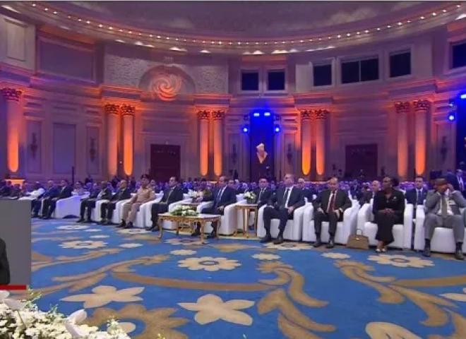 الرئيس السيسى يشهد افتتاح منتدى مصر للتعدين ويتفقد أجنحة المشاركين